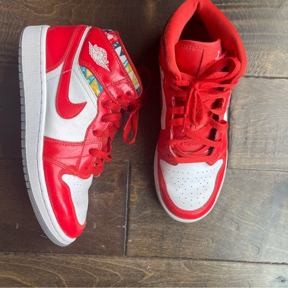 Nike Red Jordan 1 Barcelona - like new - Picture 3 of 5